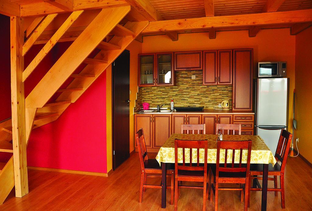 Buena Vista Polanczyk Domki Z Klimatyzacja 506 - 289 - 019 Ngoại thất bức ảnh